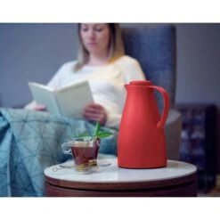 Leifheit Harmonic Isoleerkan 1.0 L Donkerrood 5 Leifheit Harmonic Isoleerkan 1.0 L Donkerrood -Dutch Rose winkel 102 8543 3 1